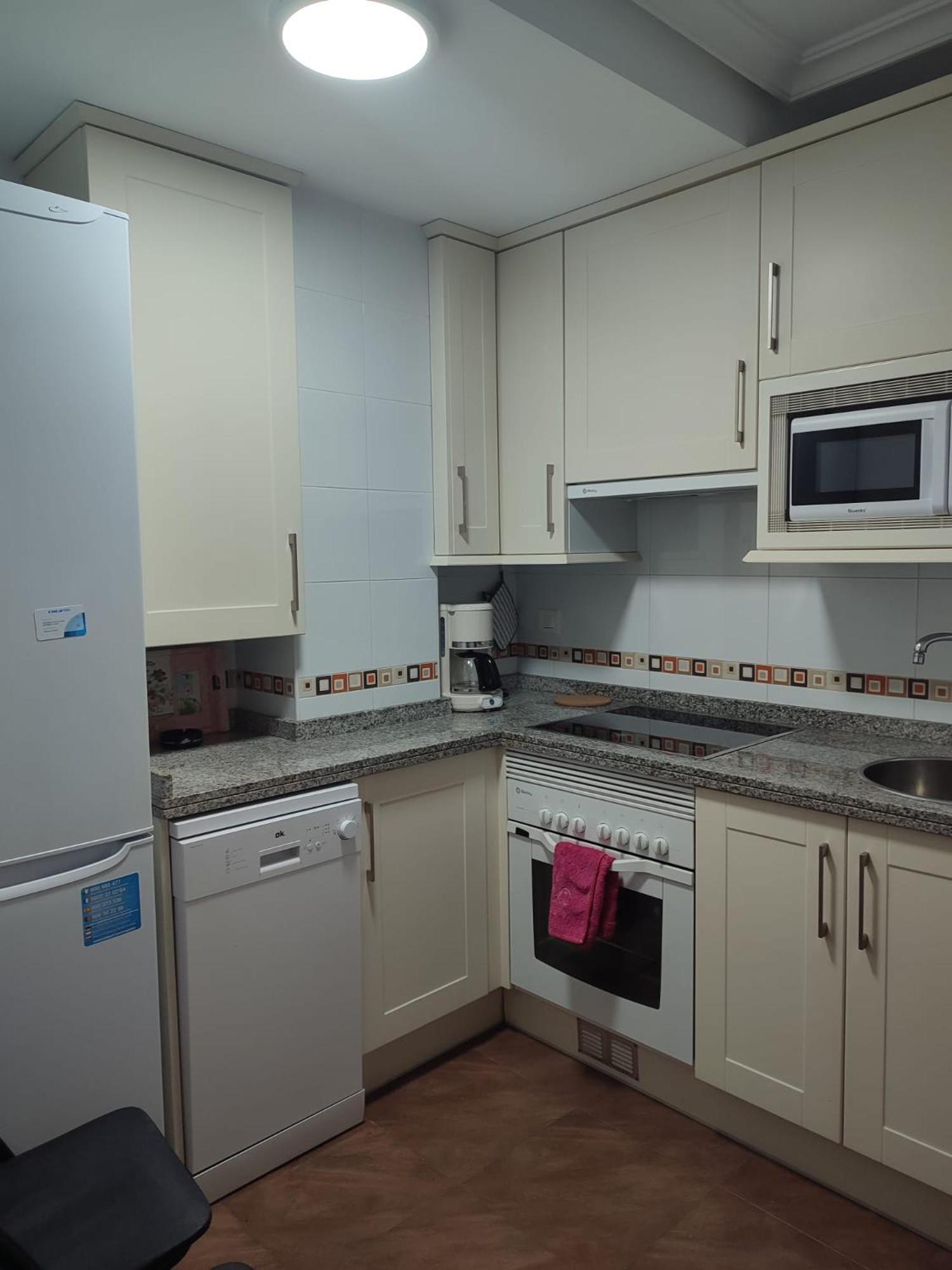 Apartamento Florida-Natura Oviedo Exteriör bild